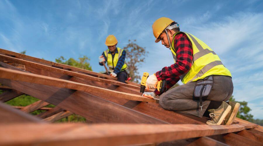 Professional Flat Roofing Installation in Saint Elmo, IL